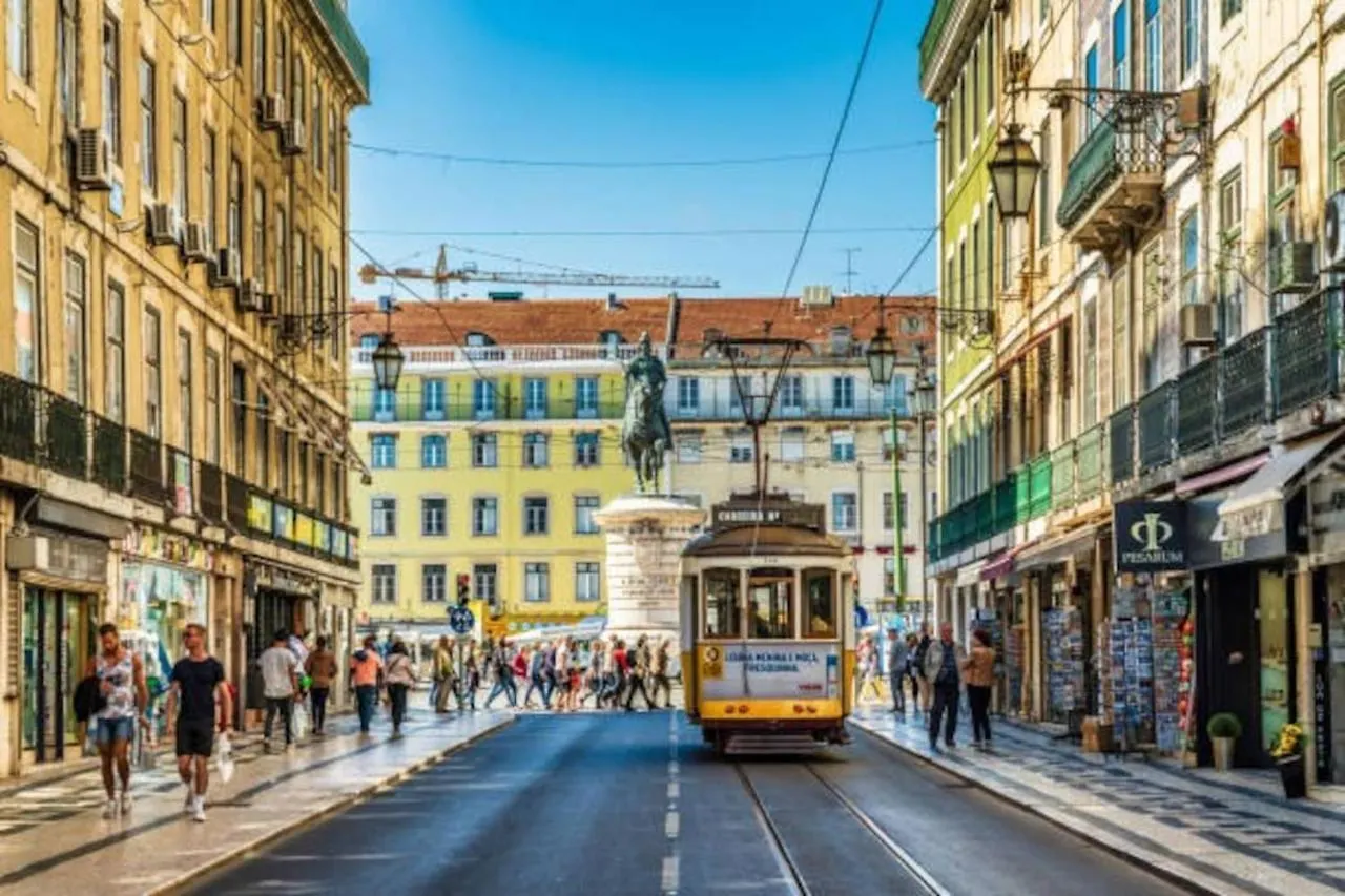 2 Bedroom Apartment For 4 People With Free Public Parking Lisboa