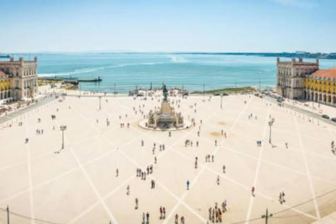 2 Bedroom Apartment For 4 People With Free Public Parking Lisboa